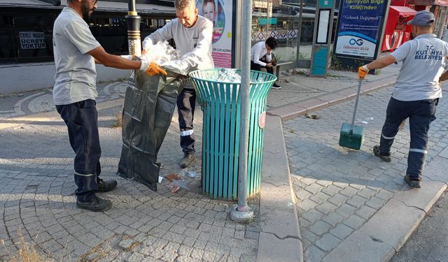 Kütahya Servi Mahallesi'nde kapsamlı temizlik yapıldı