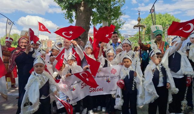 Kütahya Vakıflar Bölge’den geleneksel sünnet şöleni