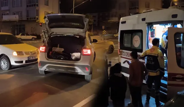 Kütahya’da iki otomobil çarpıştı, yaralılar var