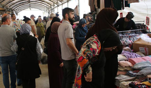 Kütahya'da indirim festivali kapılarını açtı