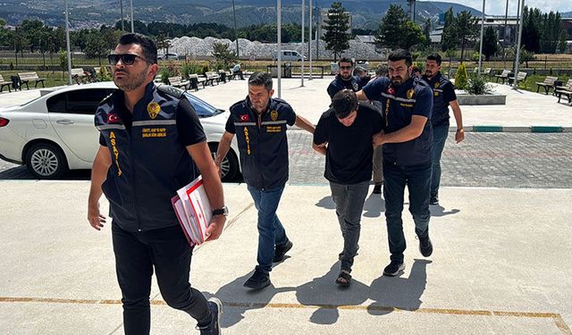 Kütahya'da motosikletle silahlı saldırının failleri yakalandı