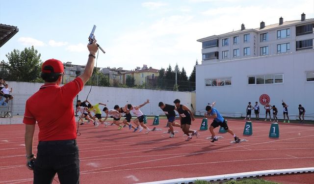 Kütahya'da Naili Moran Atletizm Yarışmaları tamamlandı