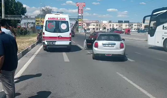 Kütahya’da otomobil elektrikli bisikletle çarpıştı