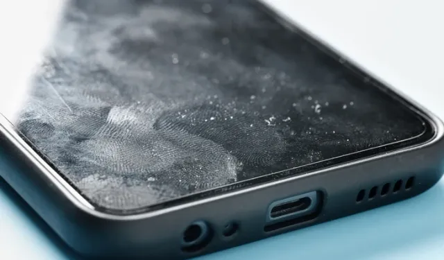 Telefonlardaki bakteri yükü 65 kat arttı