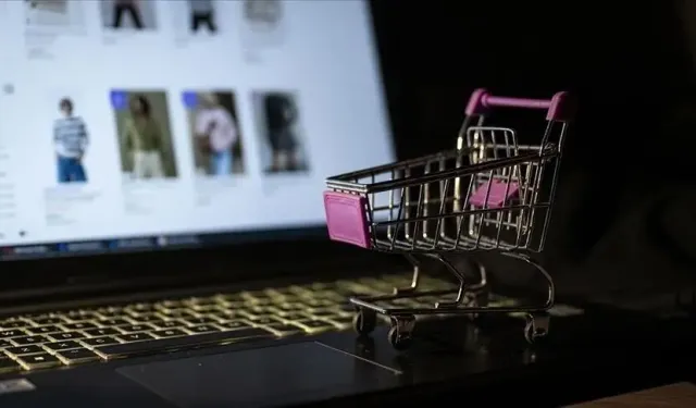 İnternetten alışverişte kurallar değişiyor