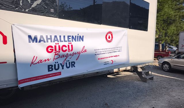 Kütahya’da Kızılay, mahallede vatandaşlarla buluştu
