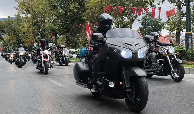 Kütahya’da motosiklet tutkunlarının 30 Ağustos coşkusu