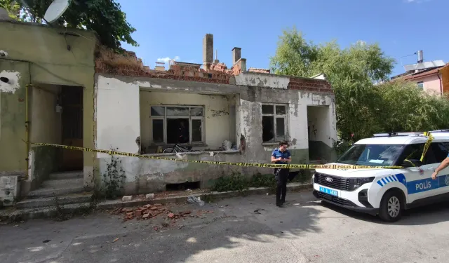 Kütahya’da yüksekten düşen çocuk yaralandı