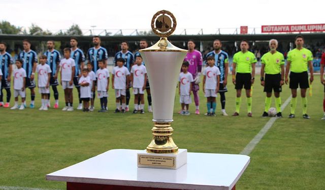 Kütahyaspor Zafer Kupası'nın sahibi oldu