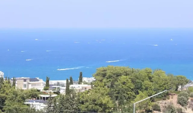 KKTC'DE feribot alabora oldu