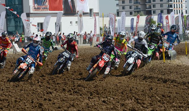 Afyonkarahisar’da EMX250 heyecanında zafer Francisco Garcia’nın