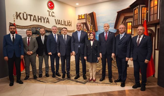 Bakan Ersoy, Kütahya Valisi Işın’ı ziyaret etti
