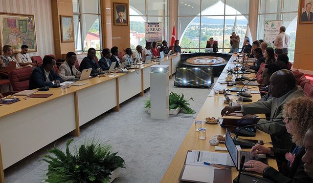 Kütahya DPÜ’de eğiticilere eğitim başladı