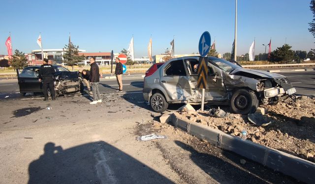 Kütahya’da aynı yolda yine kaza, yaralılar var