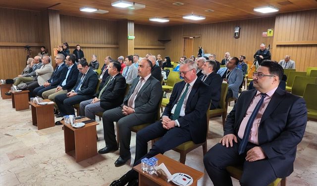 Kütahya’da madencilik tarihi 33 akademisyenle ele alındı