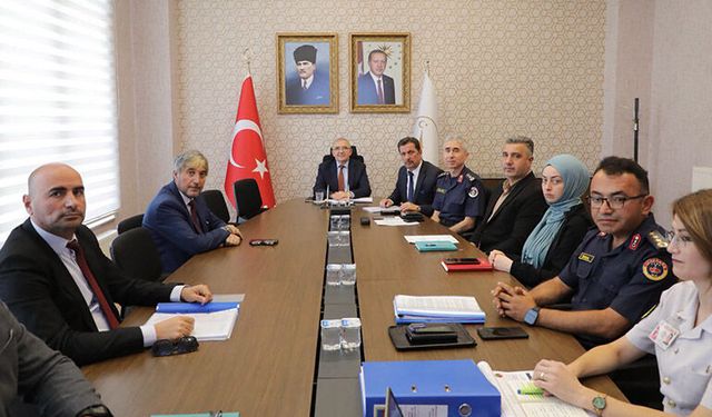 Kütahya’da okullar için güvenlik tedbirleri masaya yatırıldı