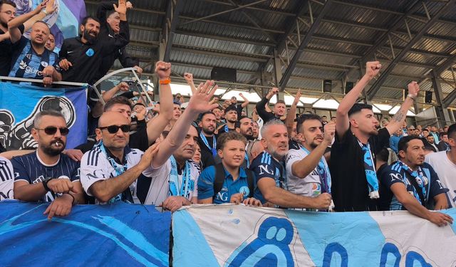 Kütahyaspor taraftarı oyuncuları tribüne çağırdı