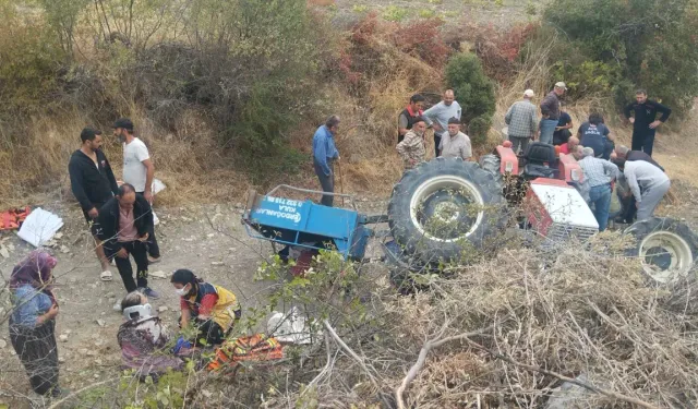 Manisa’da traktör devrildi: 2 ölü, 3 yaralı