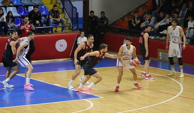 Kütahya Belediyespor evinde hata yapmadı