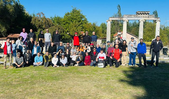 Kütahya’da doğaseverler yürüyüşte buluştu