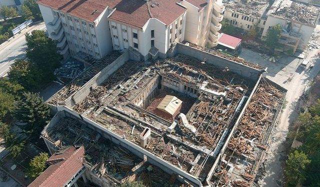 Kütahya’da eski hastane ek hizmet binasında yeni gelişme