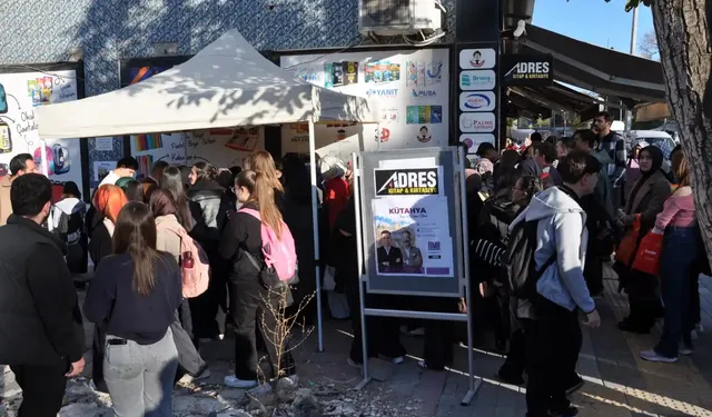 Kütahya’da öğrenciler ve fenomen hocalar bir araya geldi