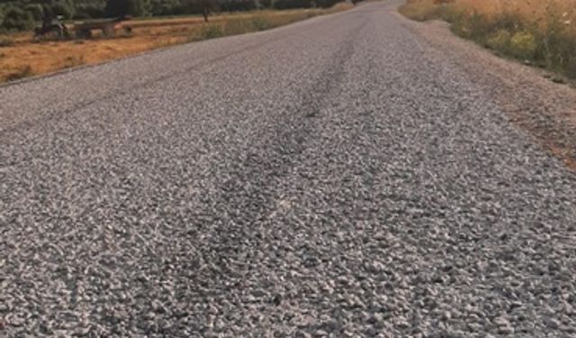 Kütahya’da İl özel idare yol çalışmalarını tamamlıyor