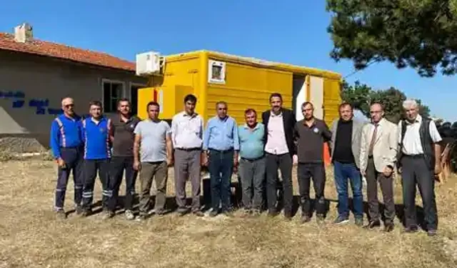 Altıntaş Kaymakamı Bozoğlan yol yapım çalışmalarını inceledi