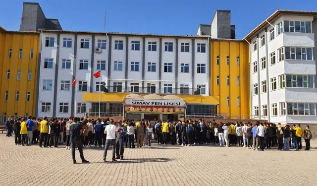 Simav Fen Lisesinde ders zili çaldı