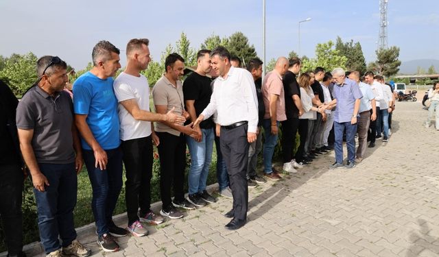 Kütahya’da Başkan Akel personelle bayramlaştı