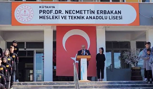 Kütahya’da öğrenciler şed kuşandı, Ahilik andı okudu