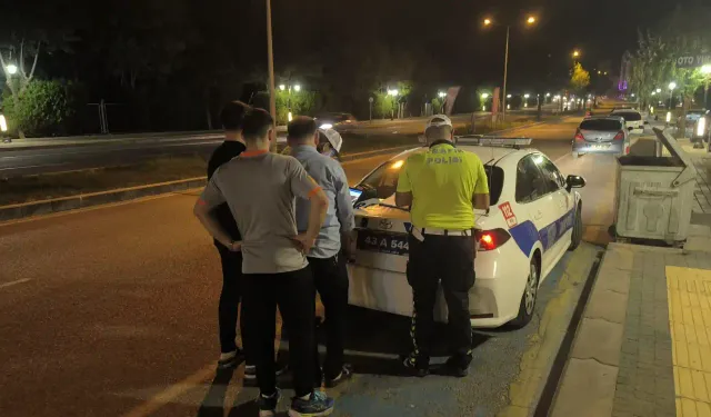 Kütahya’da trafikte alkollü şahıslar denetlendi