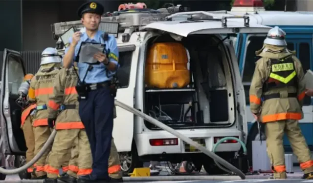 Tokyo'da iktidar partisinin binasına molotovlu saldırı