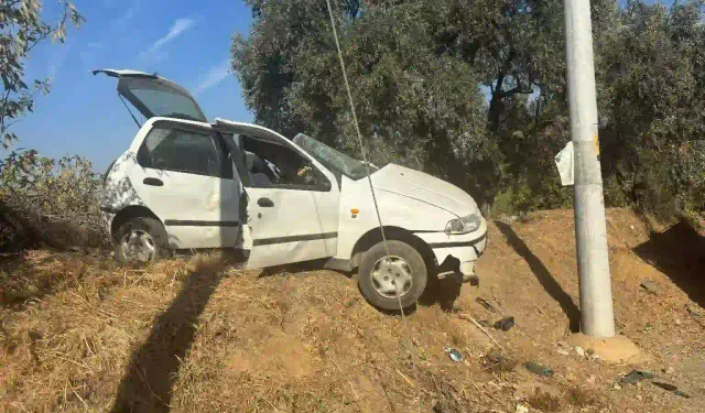 Aydın'da elektrik direğine çarpan sürücü hayatını kaybetti