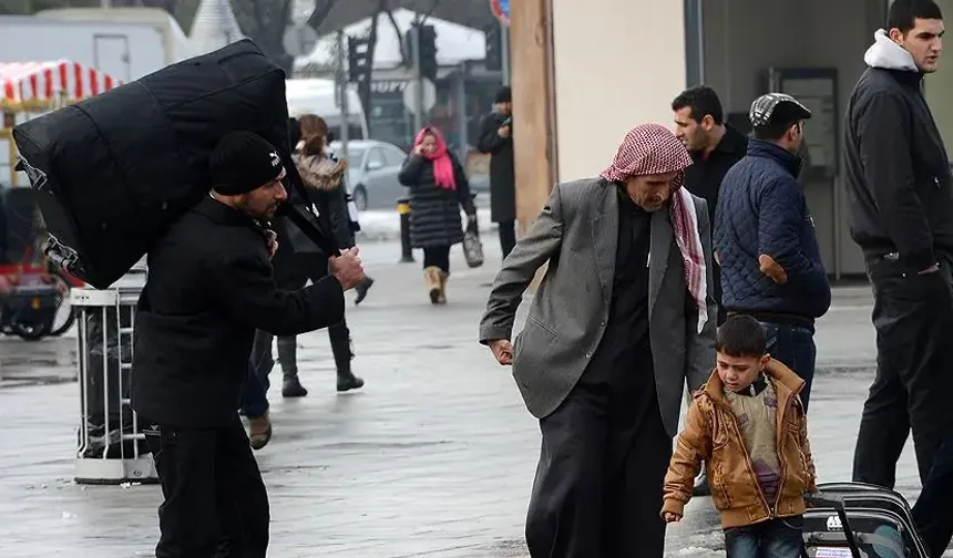 Türkiye'de yaşayan Suriyeli sayısı açıklandı