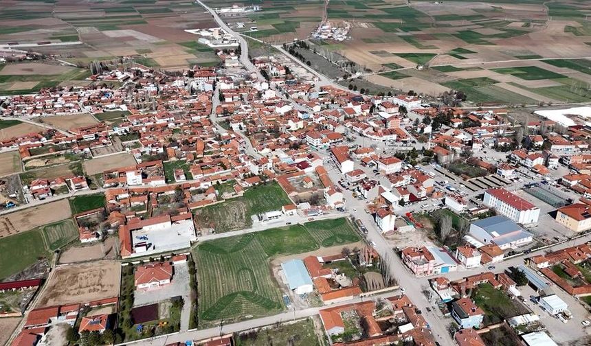 Kütahya'da 2 bin metrekarelik tarımsal depo ve arsası icradan satılacak