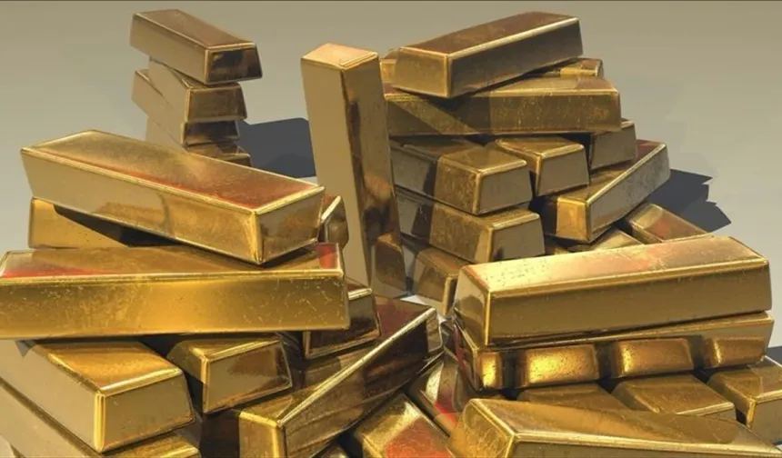 Zayıf dolar ve siyasi belirsizlikler altın talebini rekor seviyeye taşıdı