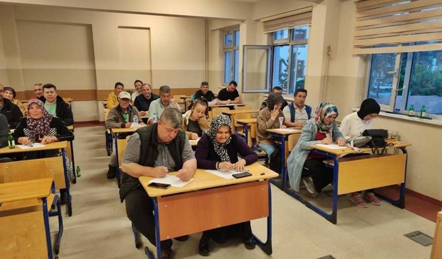 Kütahya Simav'da sürü yönetimi eğitimi: 104 saatlik kurs tamamlandı