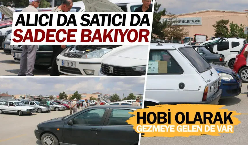 Kütahya’da ikinci el oto pazarında alıcı da satıcı da bakıyor