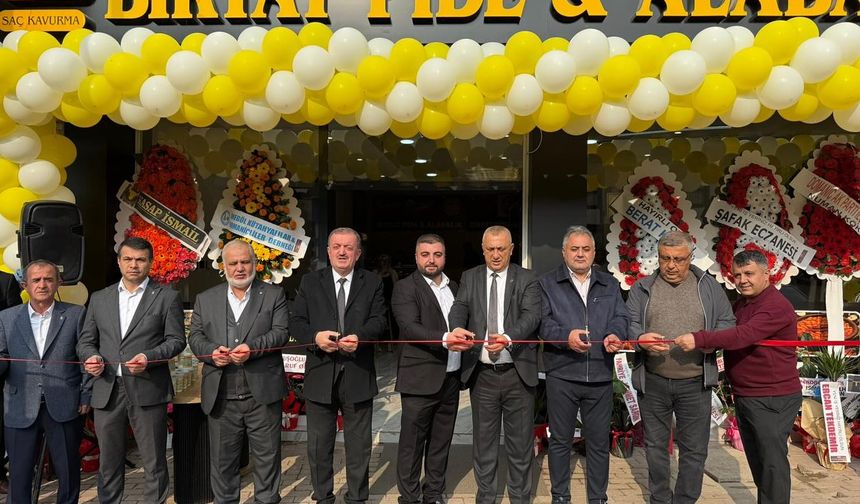 Kütahya Domaniç Belediye Başkanı Uysal’dan İsmail Akgüneş’in açılışına destek