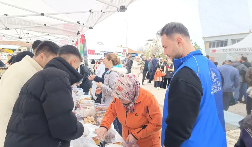 Kütahya Çavdarhisar’da “Gazze” kermesi