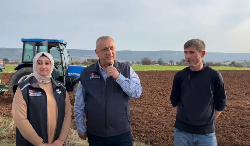 Kütahya Domaniç’te bayraktar buğdayı deneme ekimi