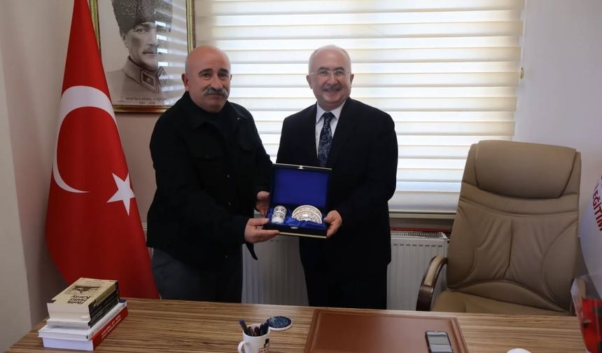 Kütahya Dumlupınar’da İlçe Milli Eğitim Müdürü'ne ziyaret