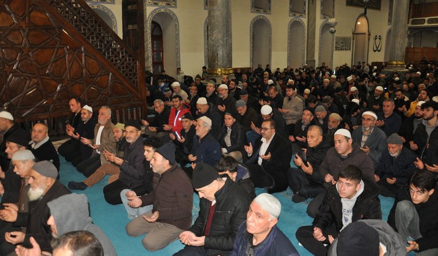 Kütahya’da Gazze ve Doğu Türkistan için buluşuldu