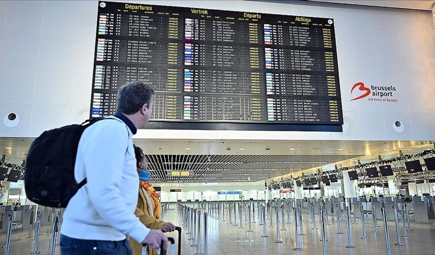 Brüksel Havalimanı’nda 2 bin uçuş iptal edildi