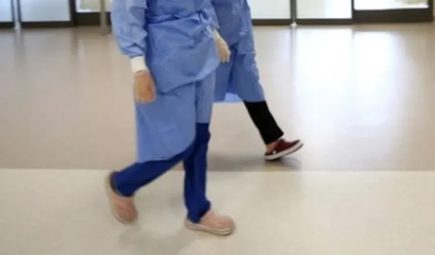 Hemşirelerin terlik giymesi sadece rahatlıkla ilgili değilmiş