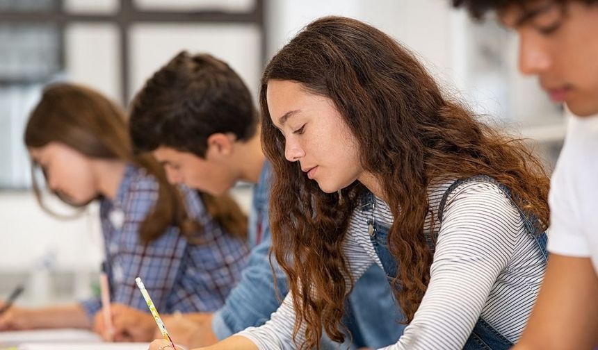 MEB'den yeni LGS ve YKS kararı! Sınav sistemi değişti