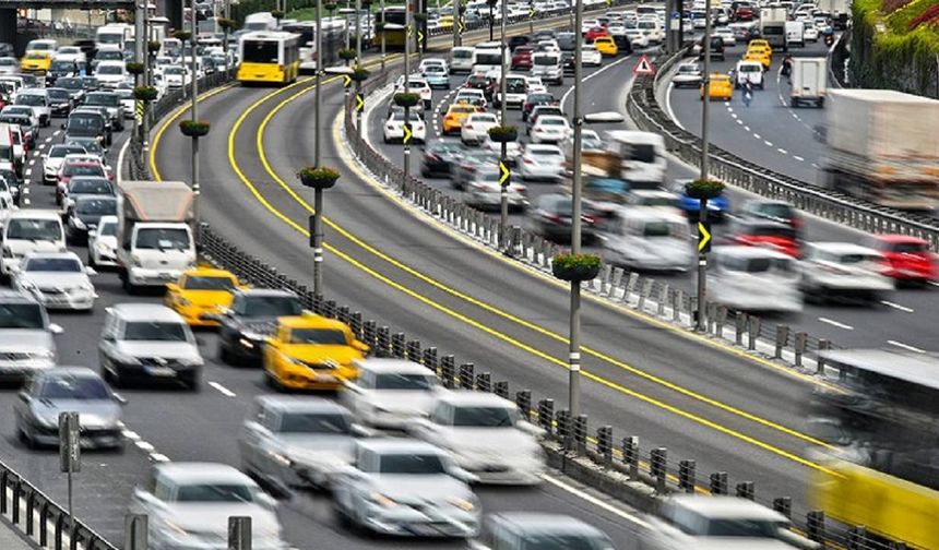 Trafikte Kalana Devlet Para Ödeyecek: Sürücüleri Şaşırtan Karar Geldi