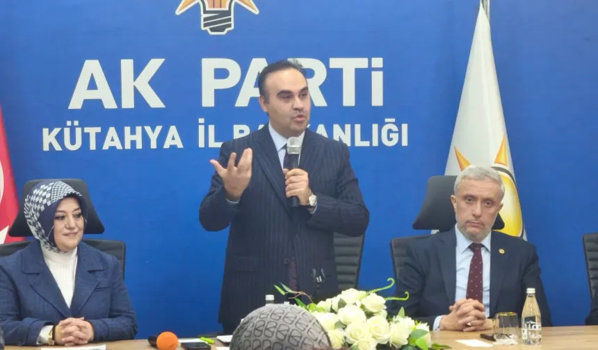 Bakan Kacır’dan AK Parti Kütahya teşkilatına ziyaret