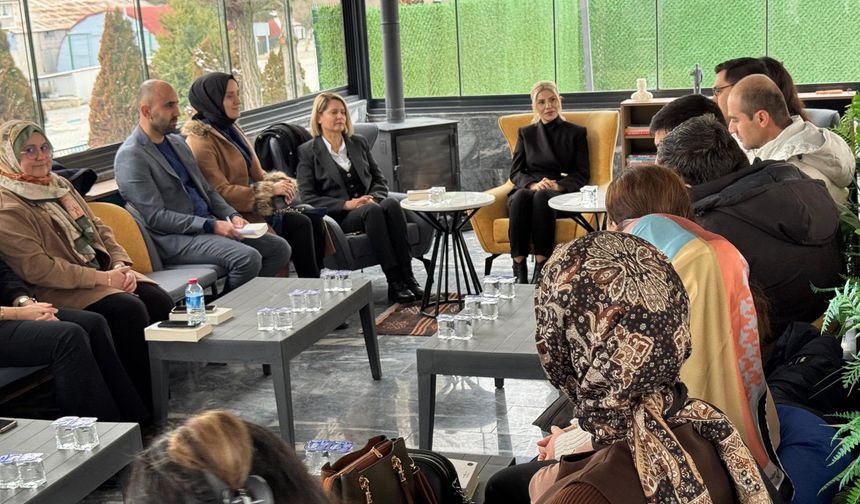 Kütahya Altıntaş Kaymakamı kitap söyleşisine katıldı